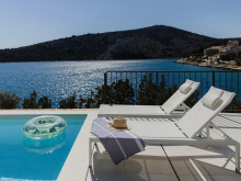 Luxusní kamenná vila ve Vinišće