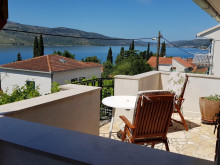 Apartmánová vila v Seget Vranjica