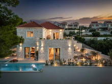 Luxusn&iacute; vila na Brači