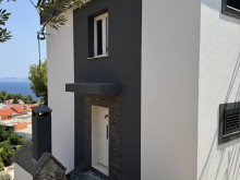 Dům v Stanići, Omi&scaron;