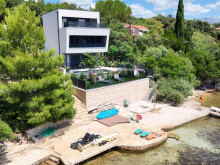 Exkluzivn&iacute; vila u Zadaru